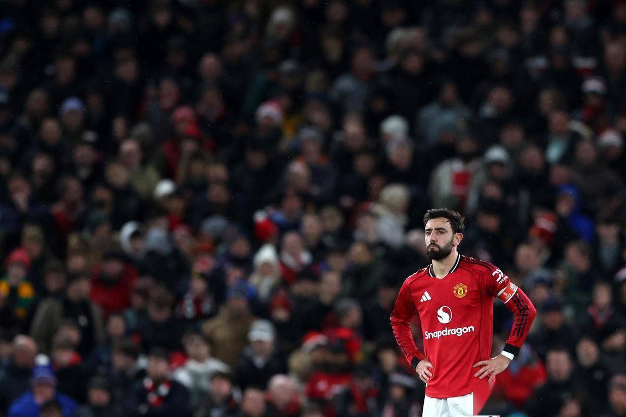 包含布鲁诺·费尔南德斯手感滚烫,带领巴黎圣日耳曼横扫俄克拉荷马城雷霆,赛后一句话霸气侧漏的词条